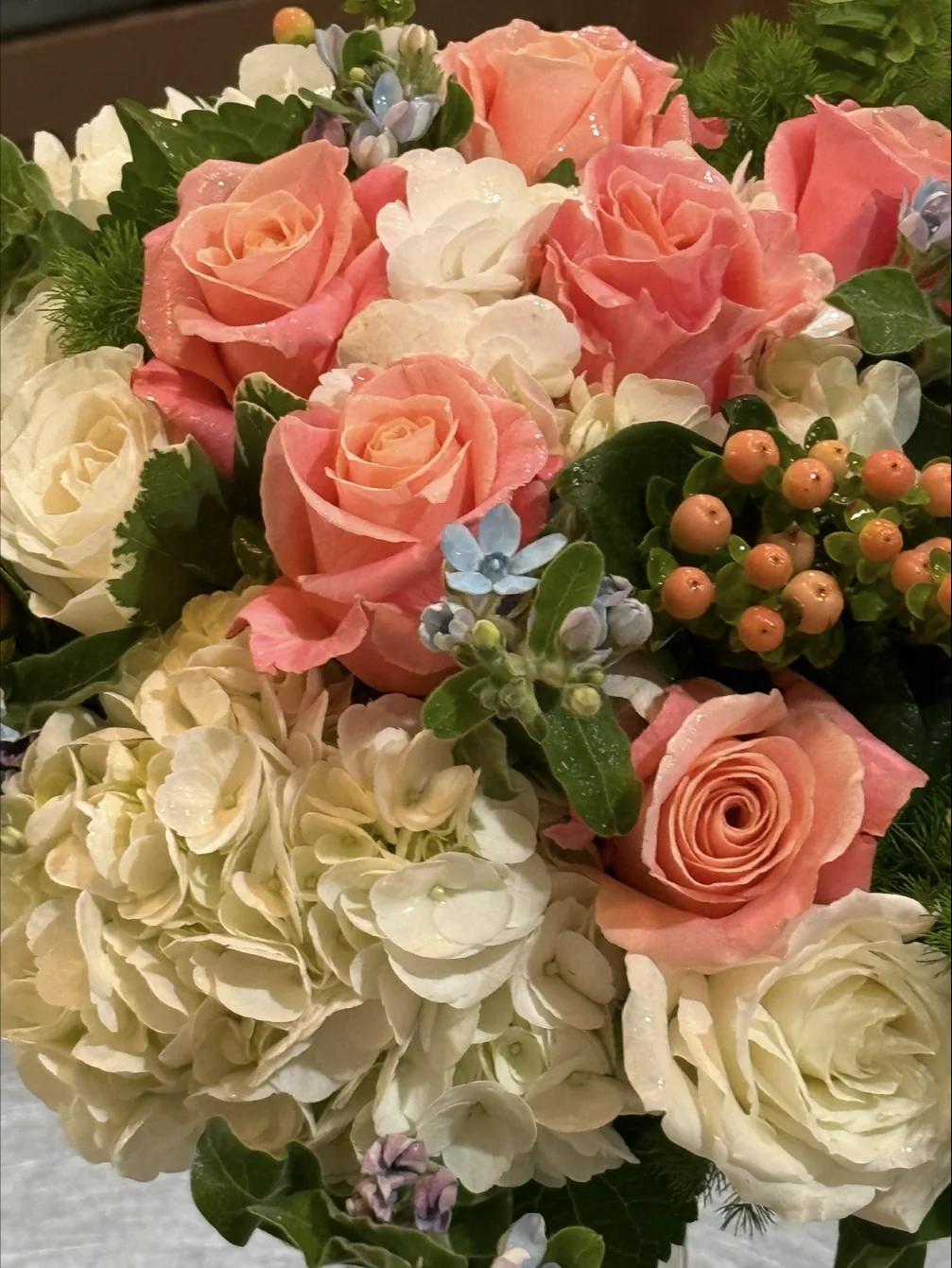 Blush and ivory floral arrangement by Fleur de Farber